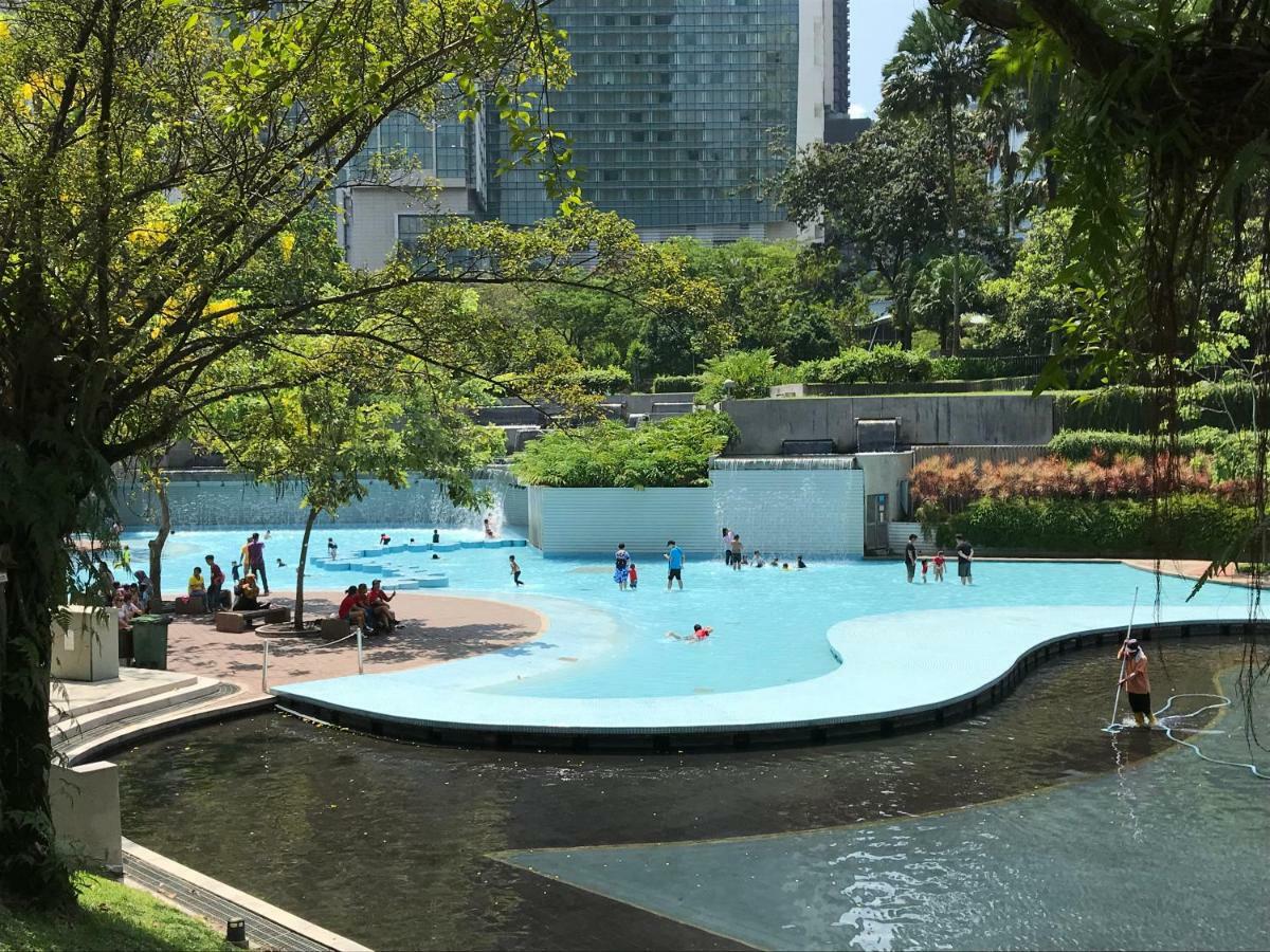 Klcc Apartment Kuala Lumpur Exterior photo